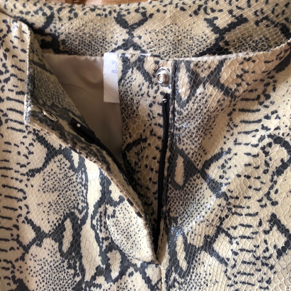 Gorgeous snake print leather pants! Sexy!